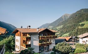 Hotel Wildschuetz